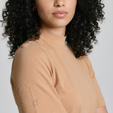 Camiseta Feminina Flavia Caramelo