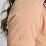Camiseta Feminina Manuela Caramelo